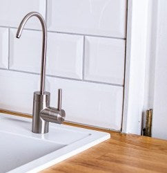 HEKAPUR Axo-Plus Untertisch-Umkehrosmoseanlage